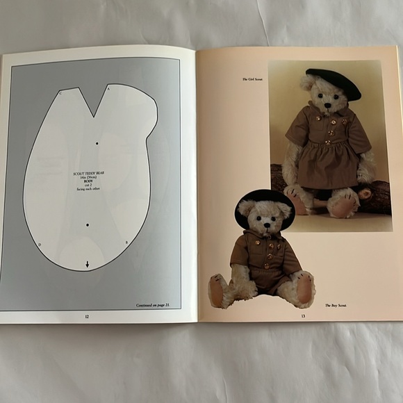 NWT Bearers of Memories Vol 2 Patterns Make Teddy Bears Scouts Baseball BOOK - Picture 11 of 17